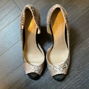 Faux snake skin wedge